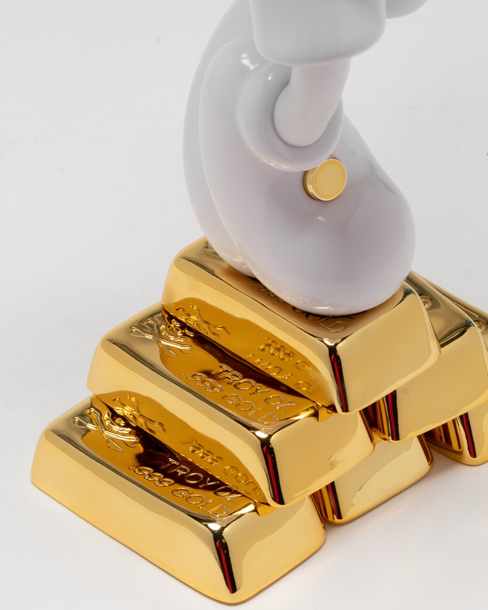 SANCTUARY WHITE MARKET BY SSUR 10-Inch