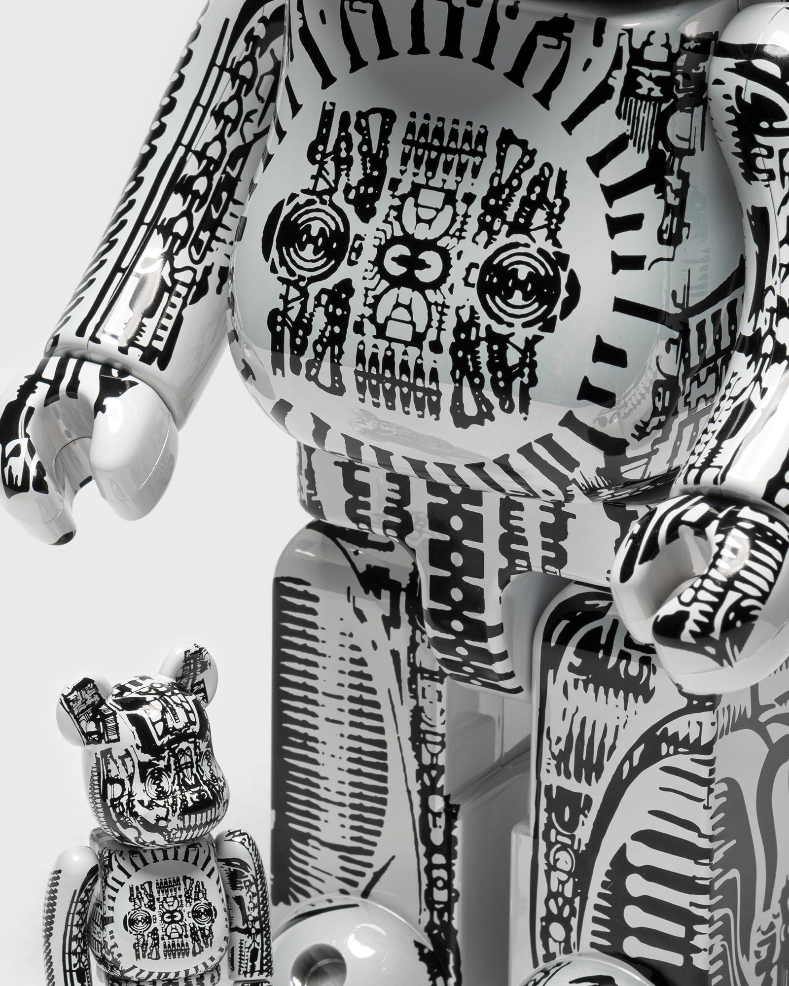 BE@RBRICK H.R. Giger - 100% + 400%