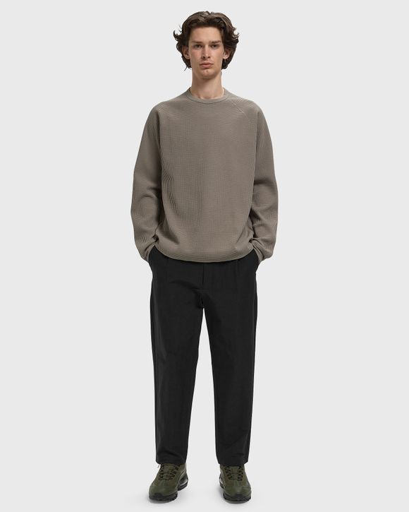 One Tuck Tapered Ankle Pants