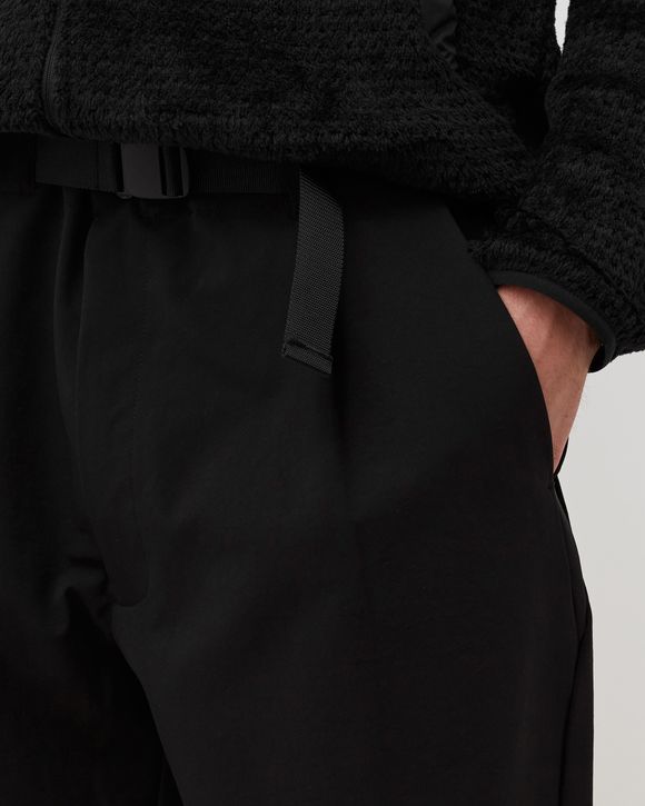 One Tuck Tapered Stretch Pants