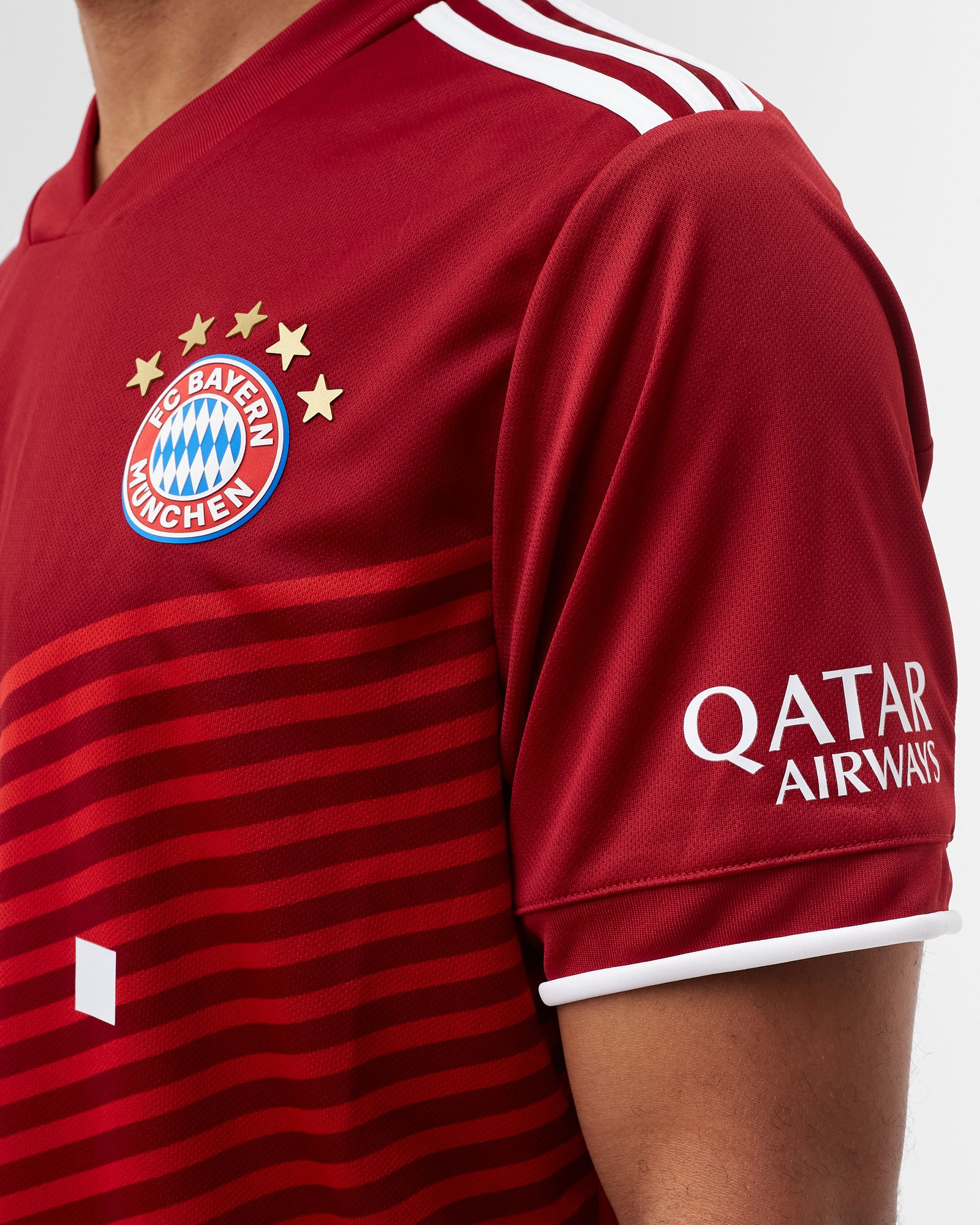 FC BAYERN 21/22 HOME JERSEY