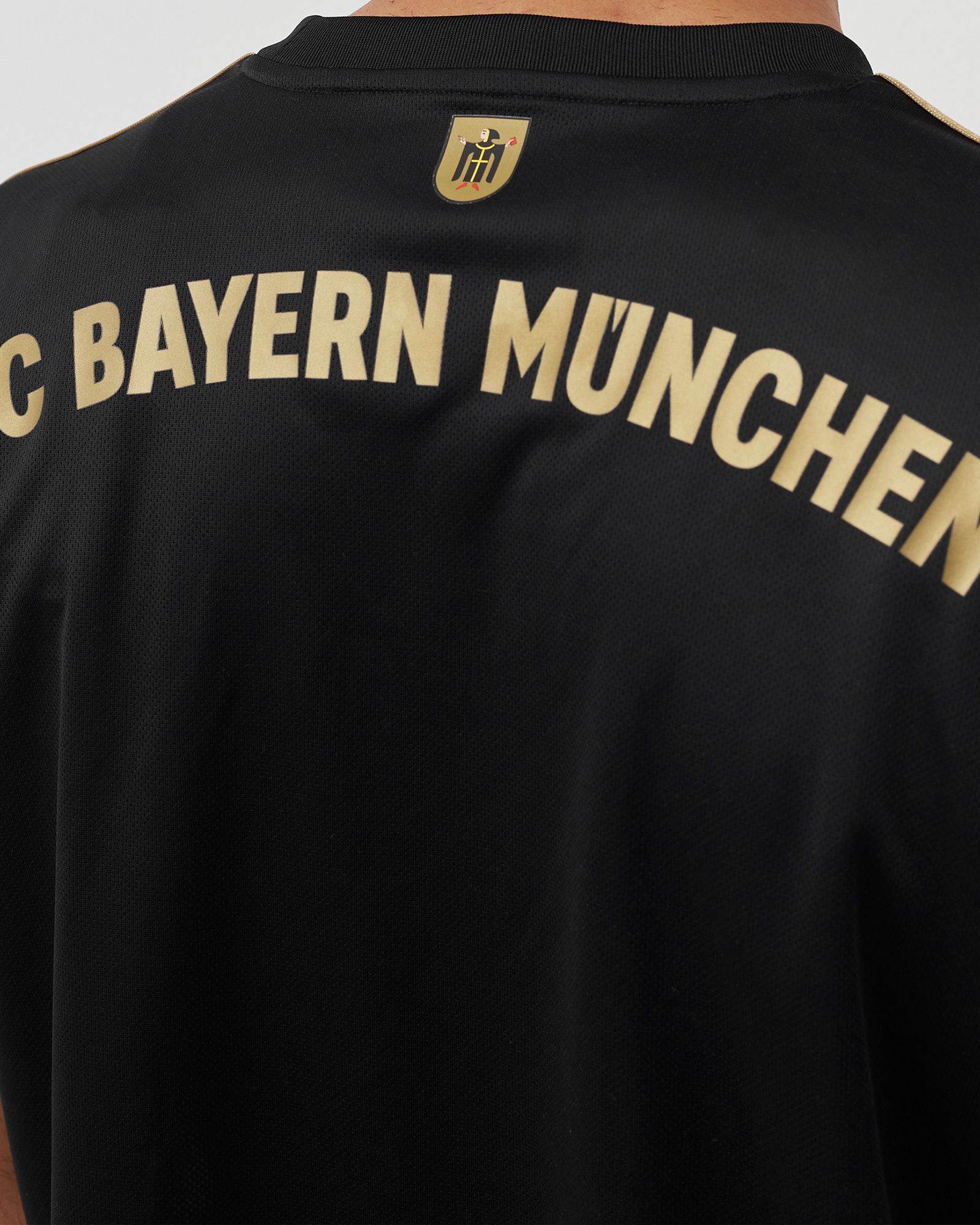 FC BAYERN MUNICH 21/22 AUTHENTIC AWAY JERSEY