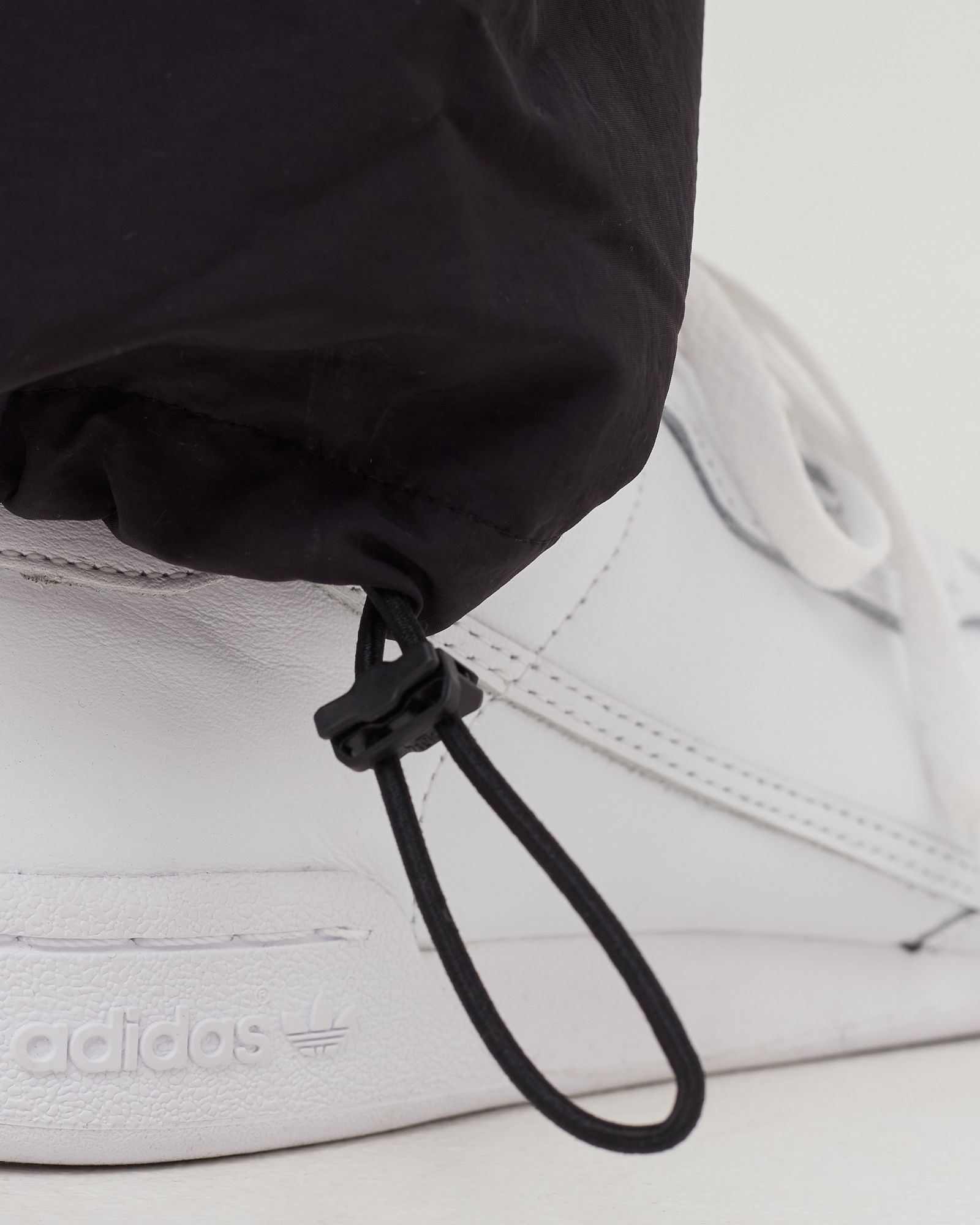 WMNS ADICOLOR CLASSICS ONESIE