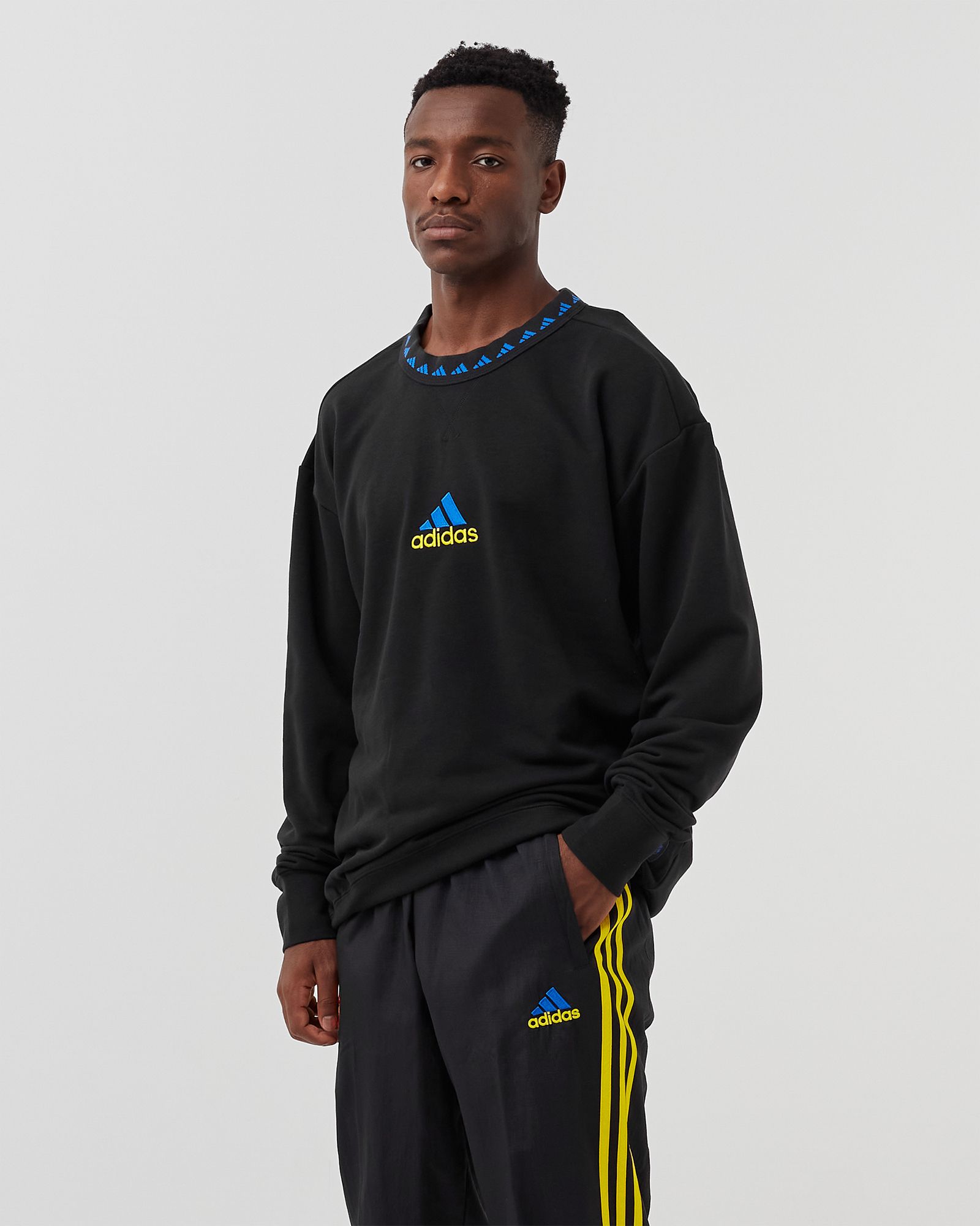 MANCHESTER UNITED ICON CREW SWEATSHIRT