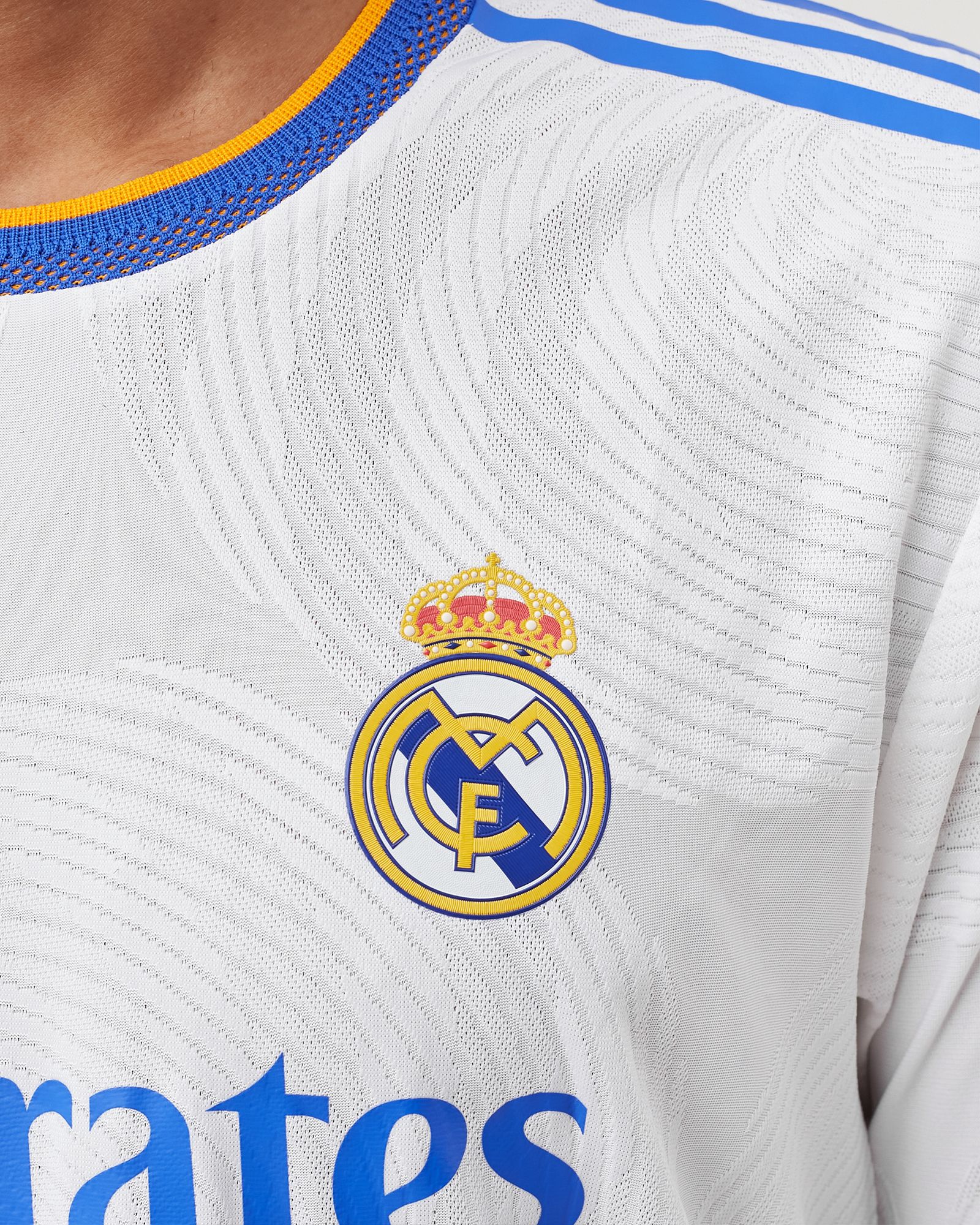 REAL MADRID 21/22 AUTHENTIC HOME JERSEY