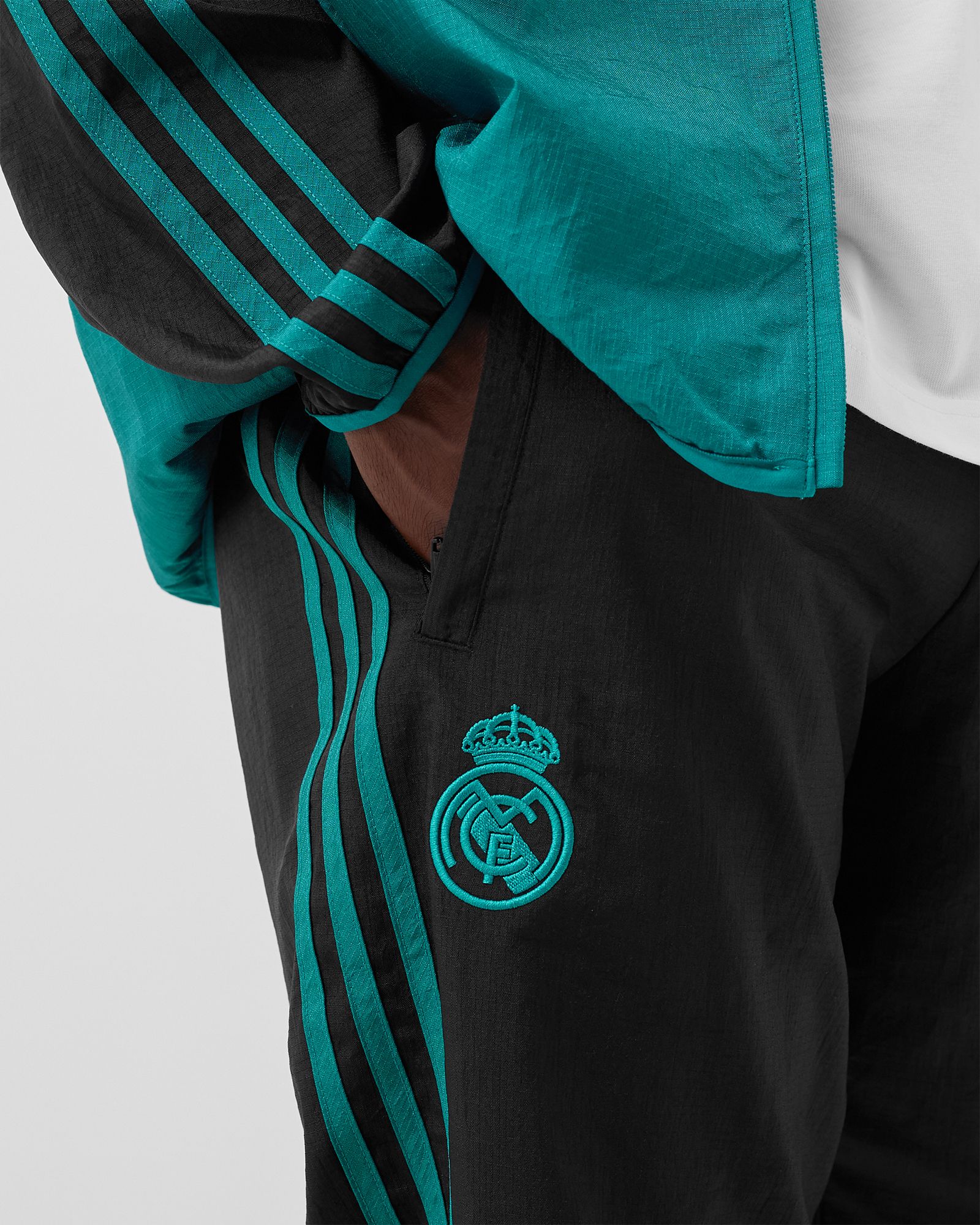 REAL MADRID ICON WOVEN PANTS