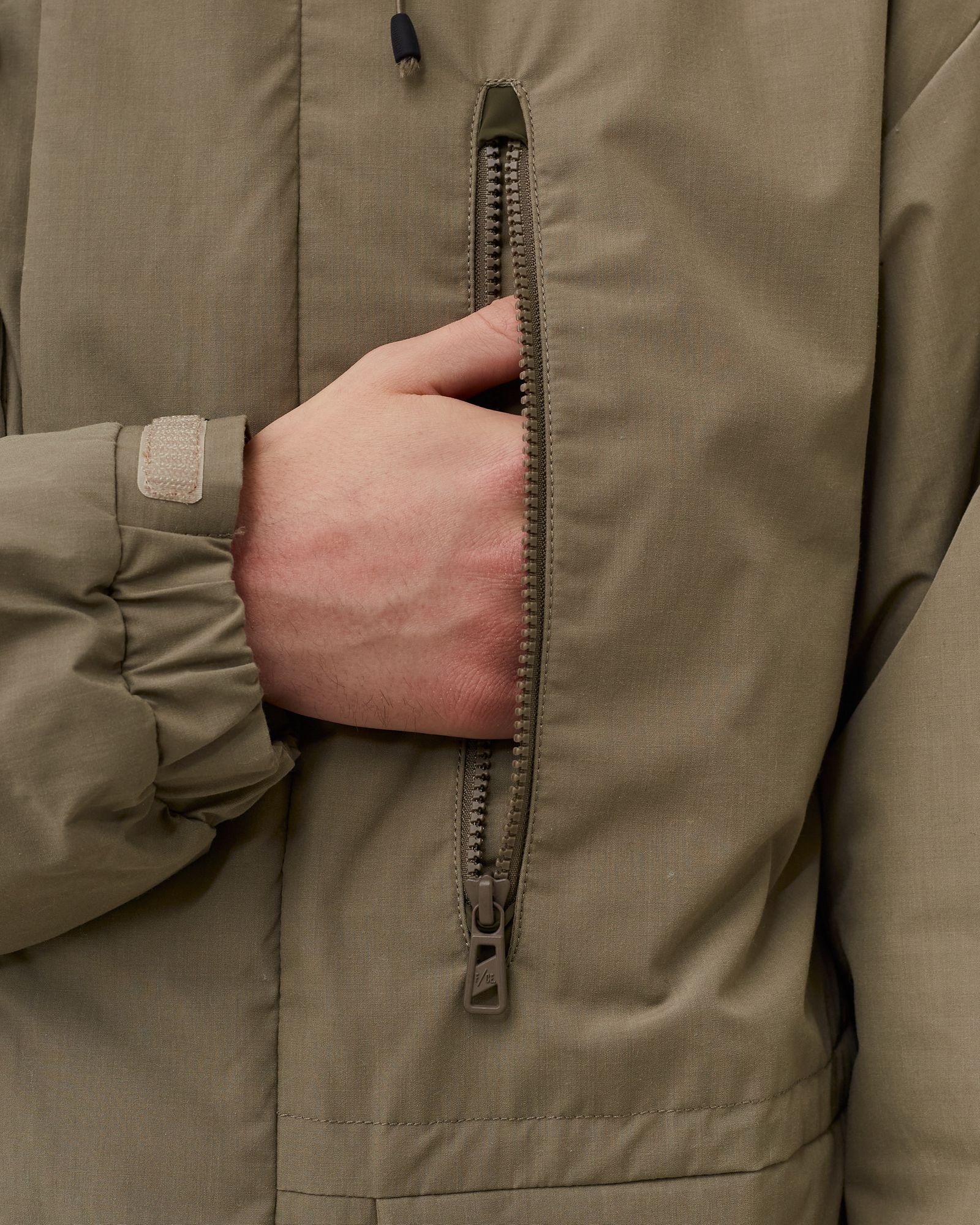 Gramicci by F/CE. INSULATION JACKET