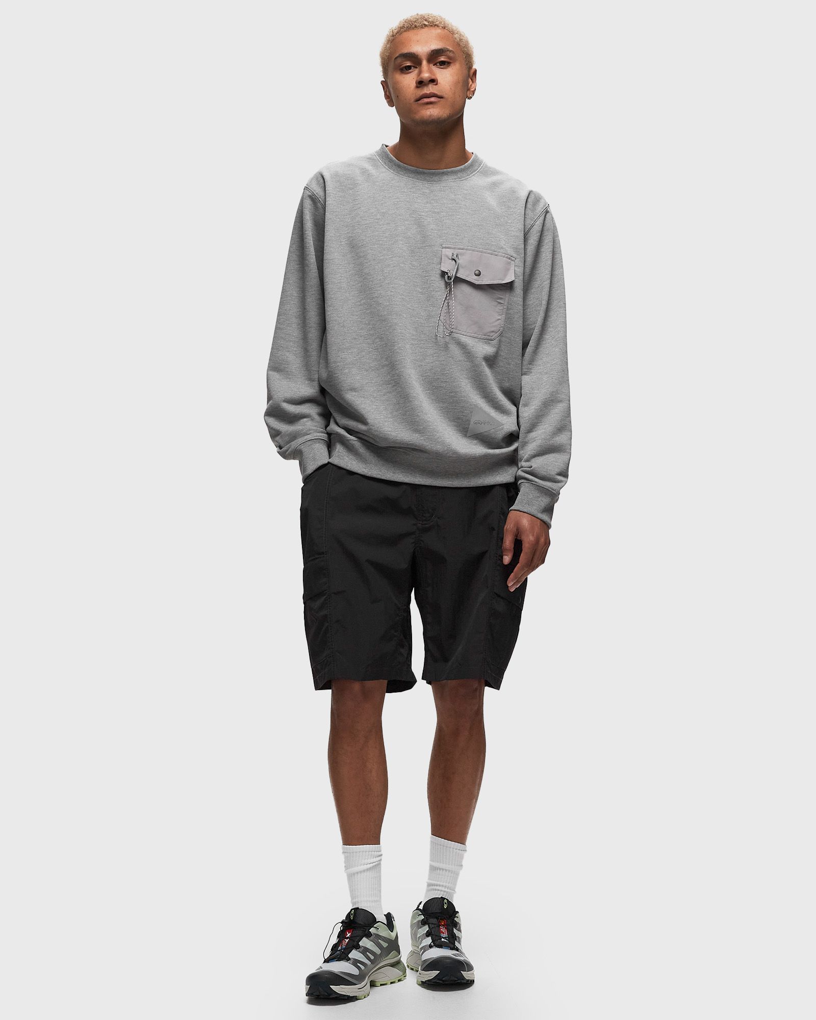 x AND WANDER PATCHWORK WIND SHORT