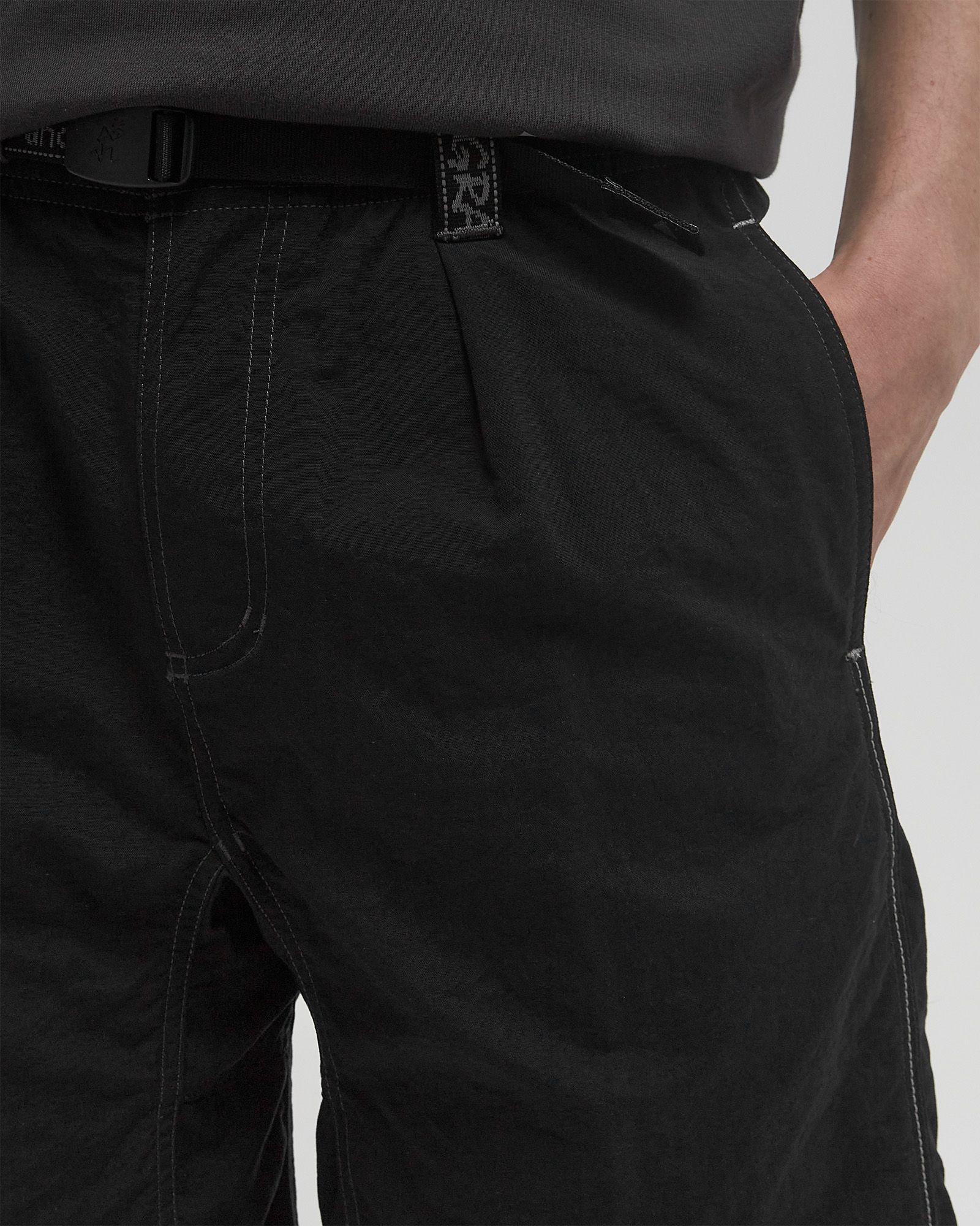 x And Wander NYLON G-SHORT