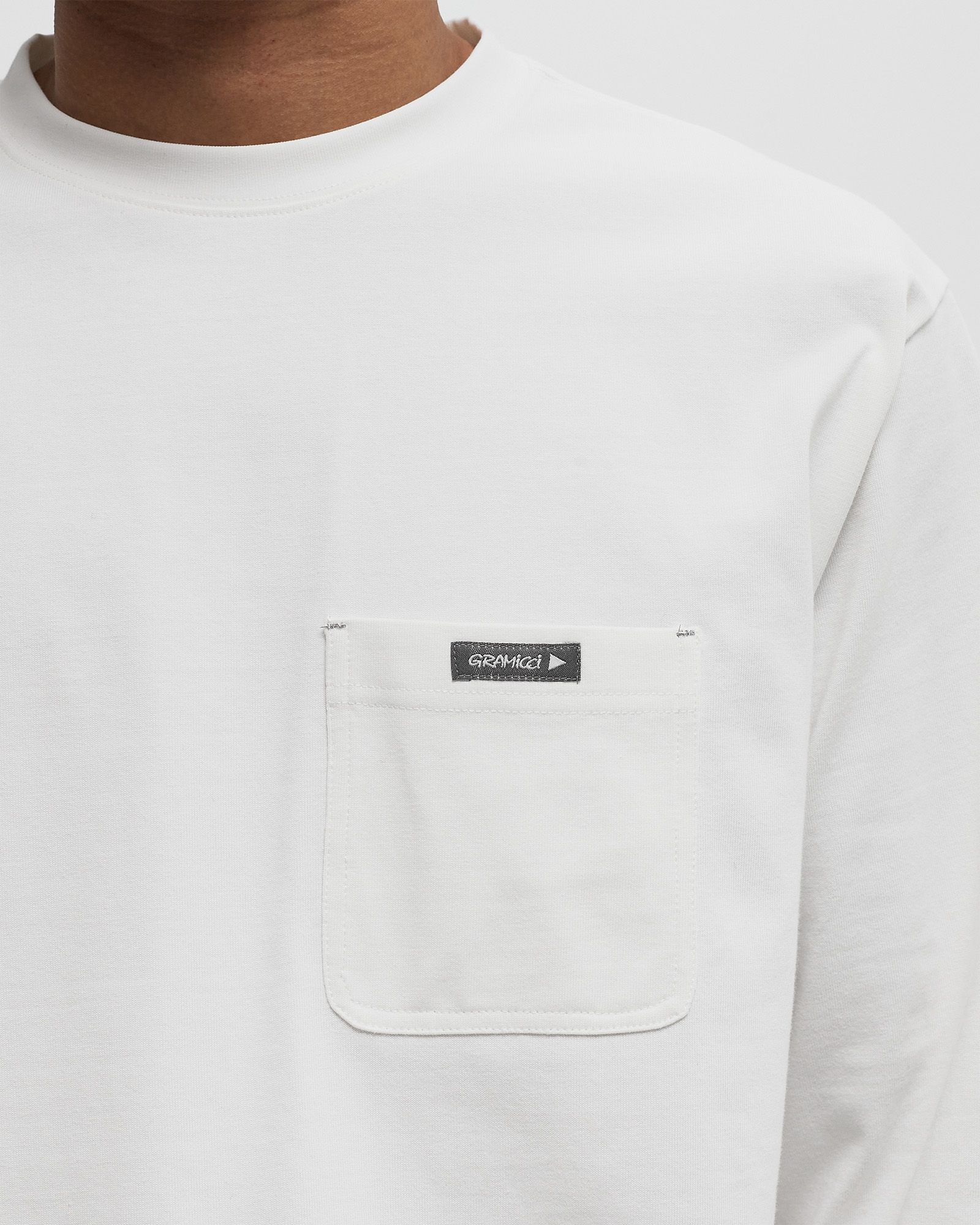 x and wander BACKPRINT L/S TEE