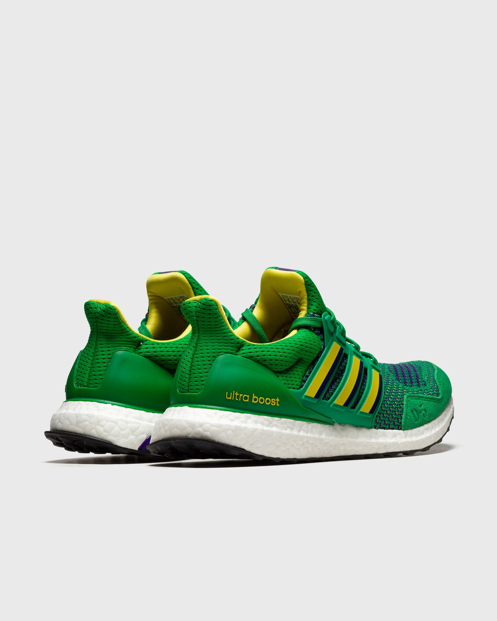 ULTRABOOST 1.0 x DUCKS