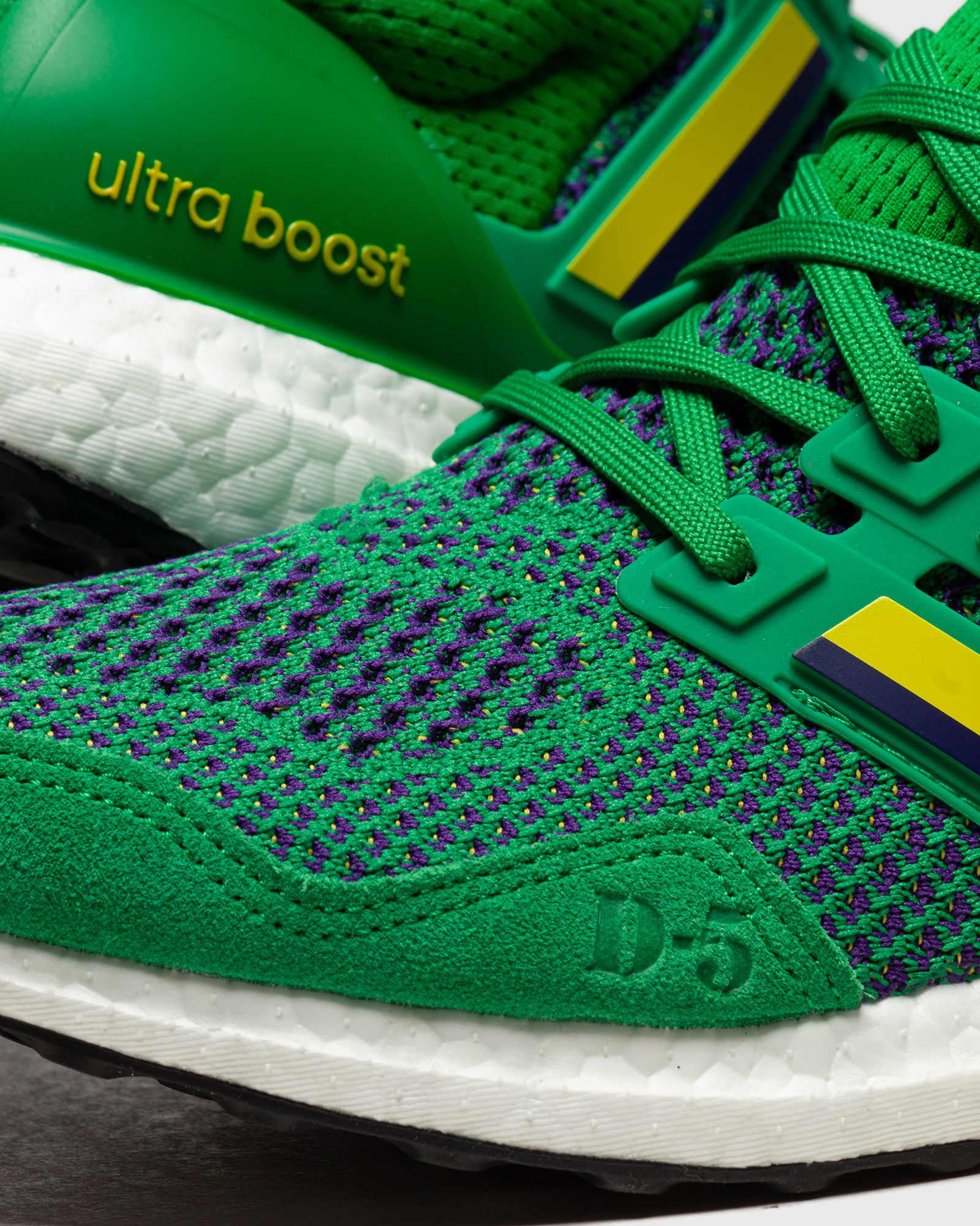 ULTRABOOST 1.0 x DUCKS