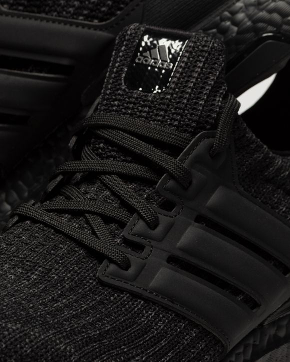 ULTRABOOST 4.0 DNA