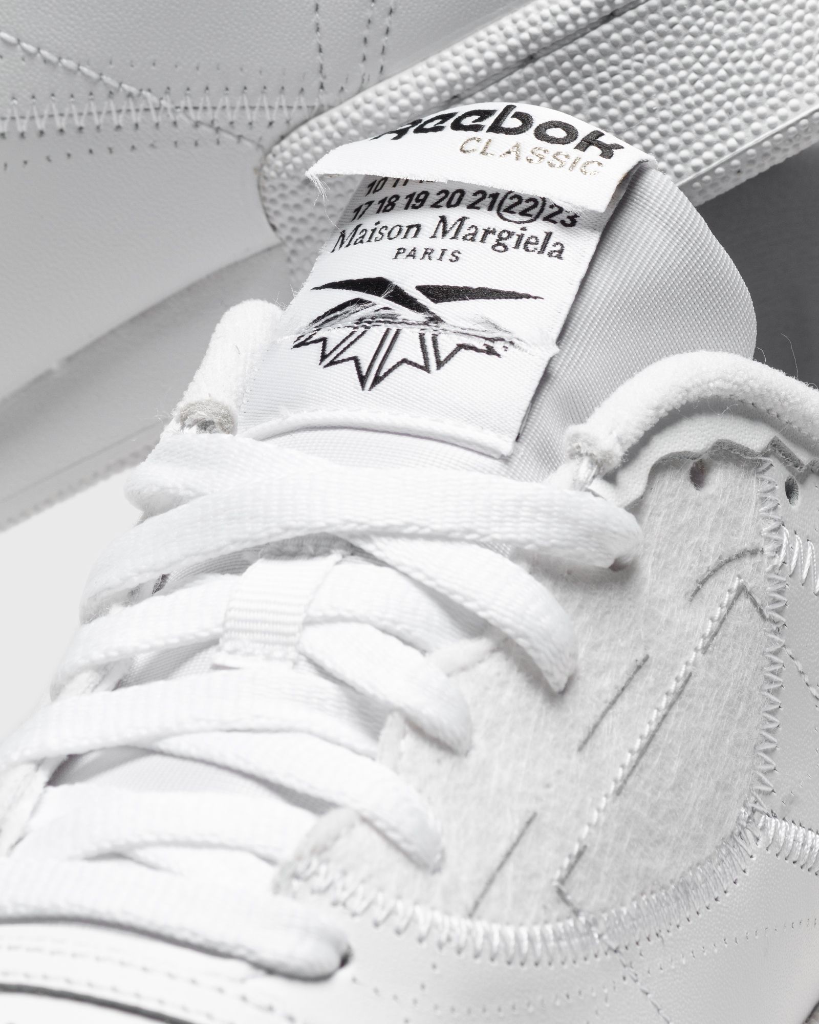 REEBOK x Maison Margiela PROJECT 0 CLUB C 'MEMORY OF'