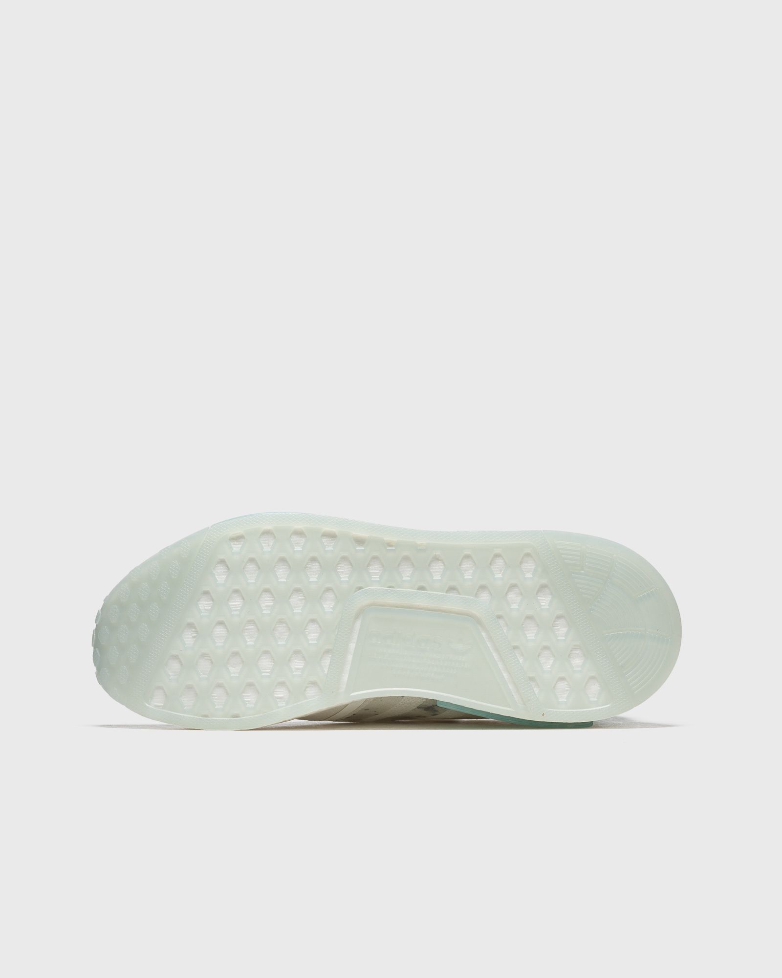 WMNS NMD_R1