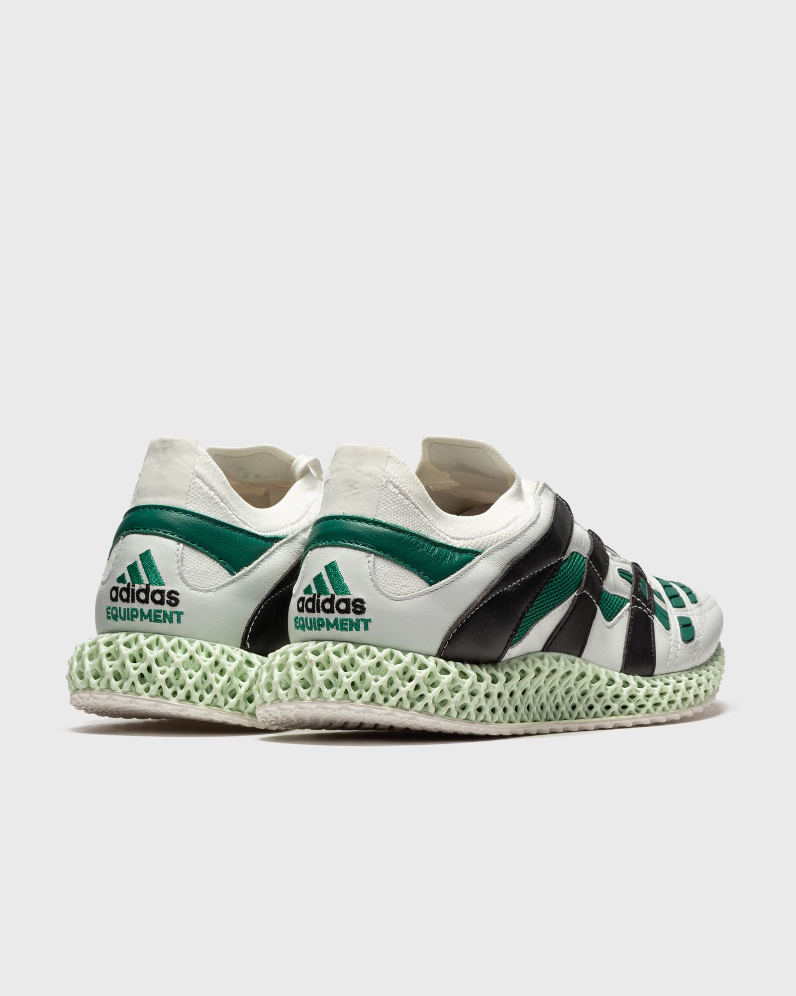 PREDATOR ACCELERATOR 4D EQT