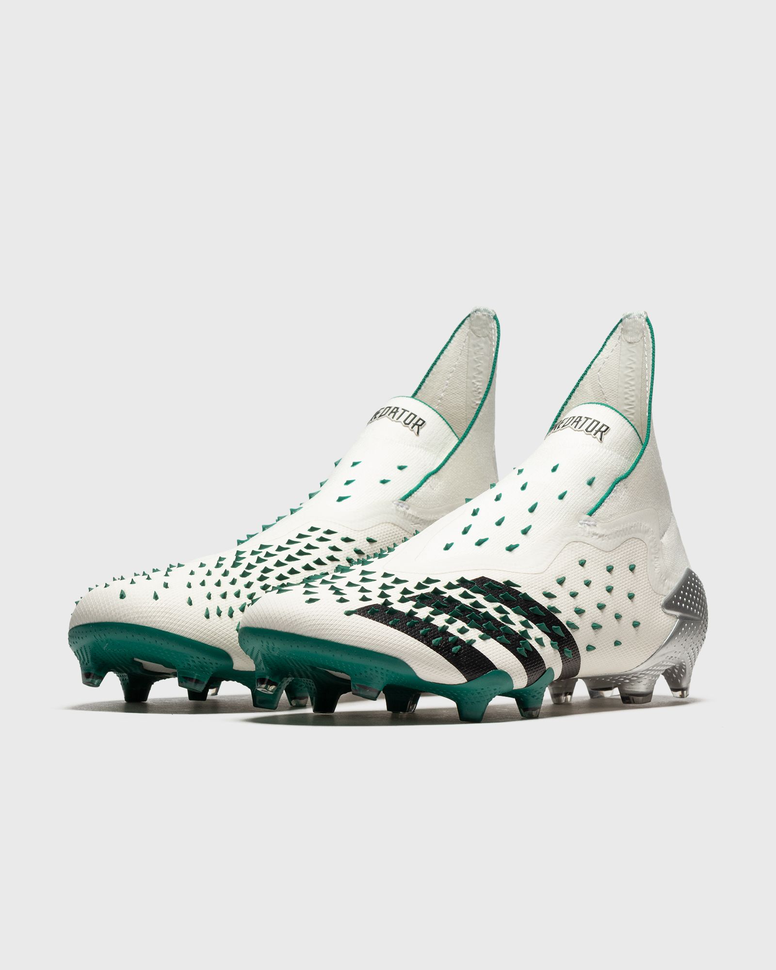 PREDATOR FREAK+ EQT FIRM GROUND CLEATS