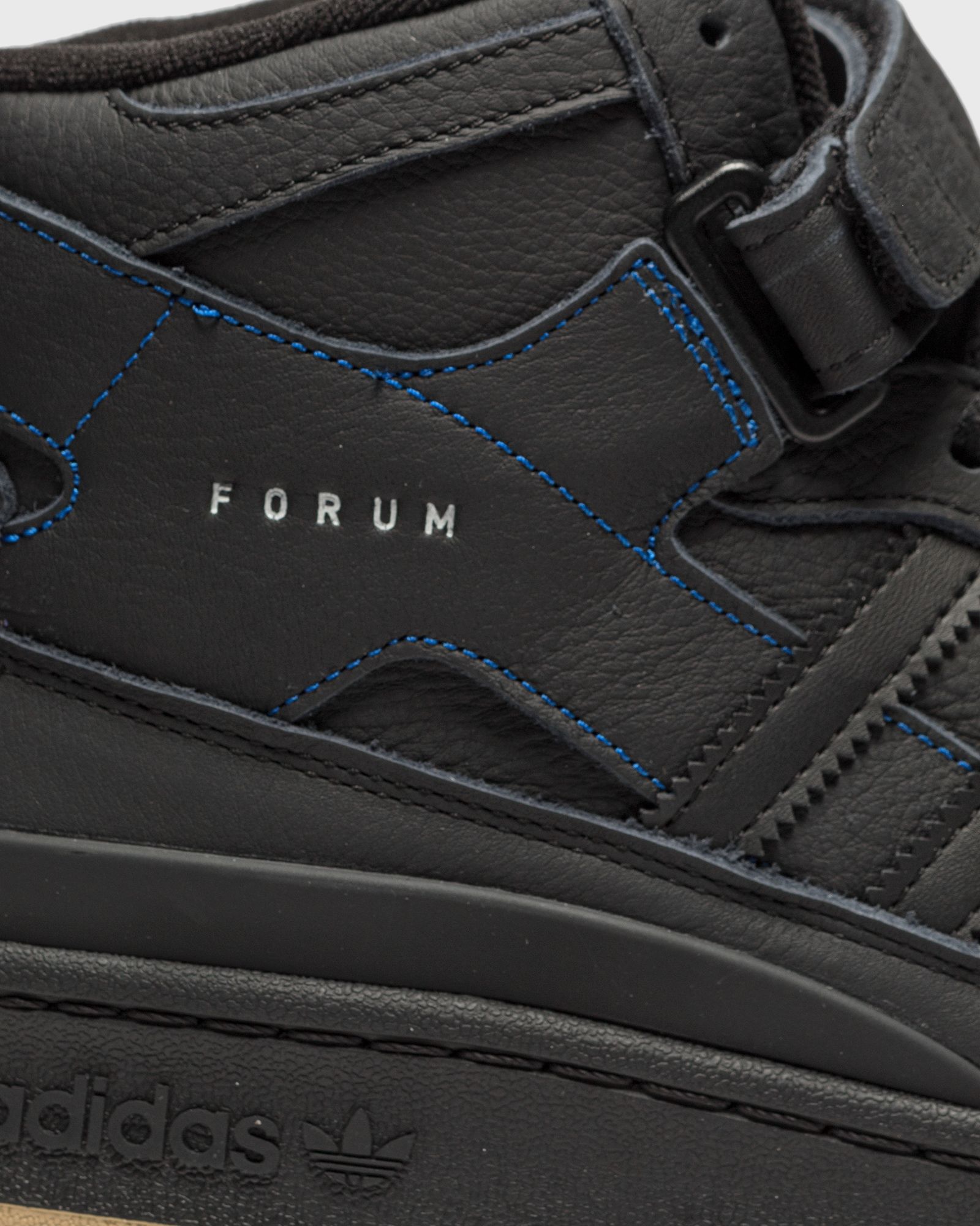 FORUM MID