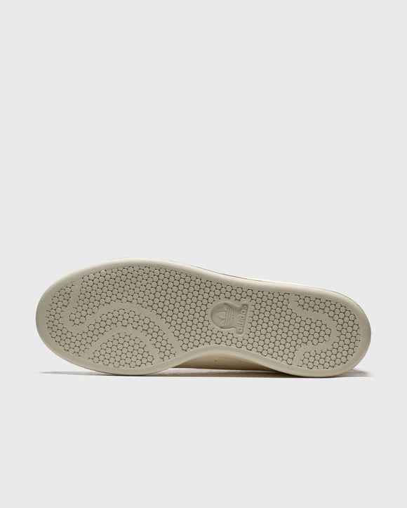 STAN SMITH