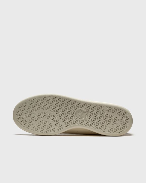 STAN SMITH