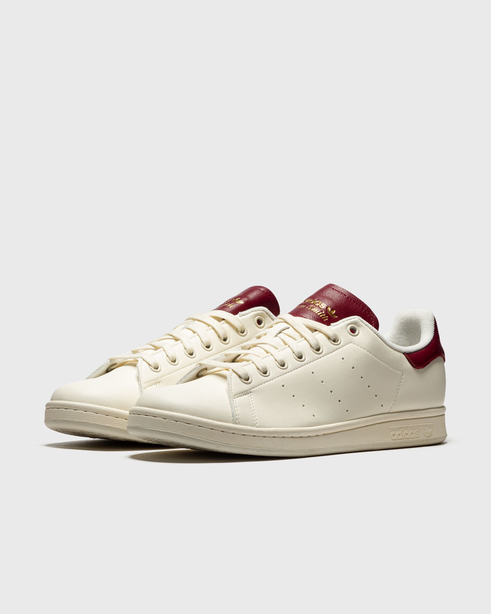 STAN SMITH