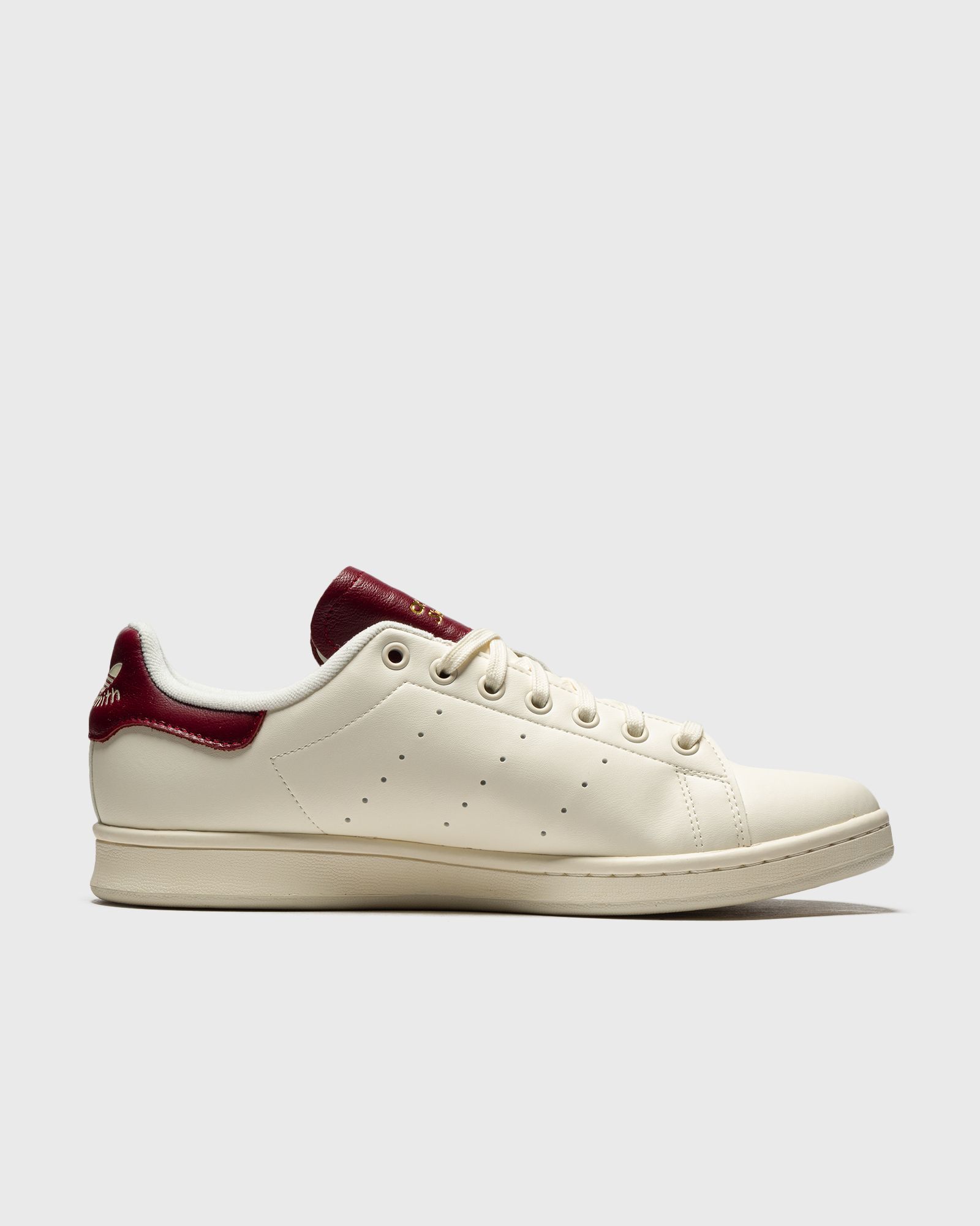 STAN SMITH