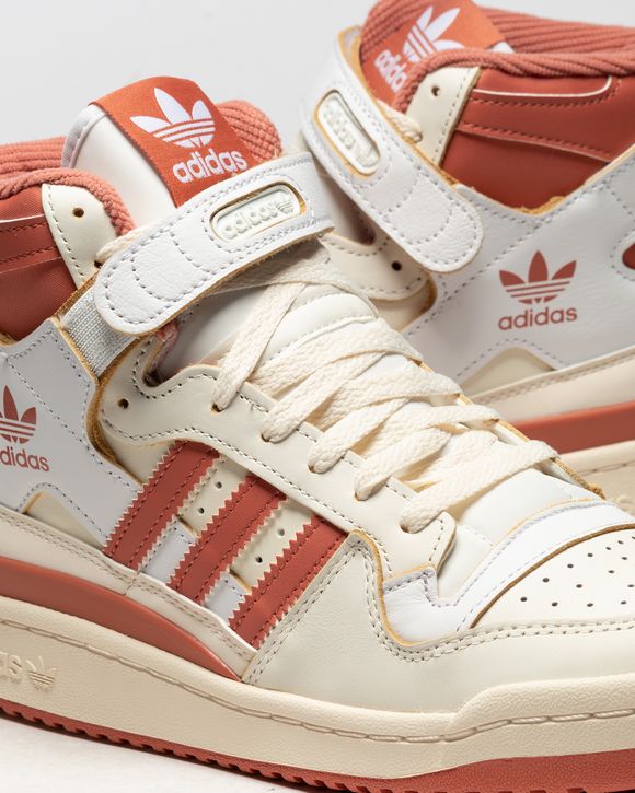 FORUM 84 HI W
