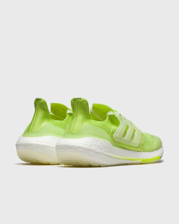 ULTRABOOST 22