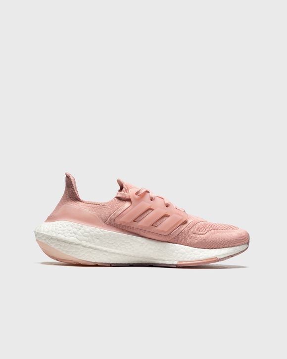 ULTRABOOST 22 W
