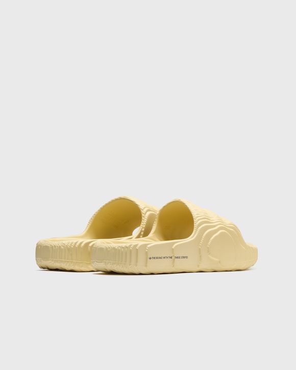 ADILETTE 22