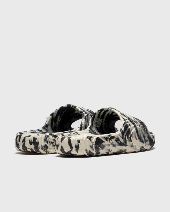 ADILETTE 22