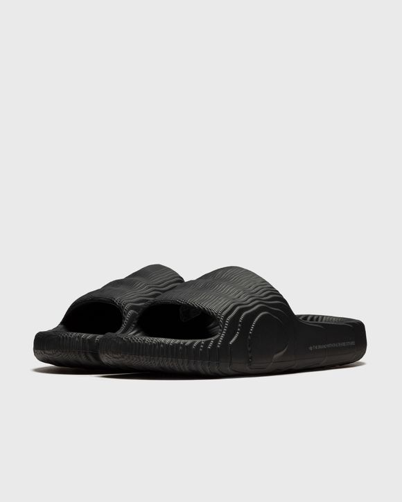 ADILETTE 22