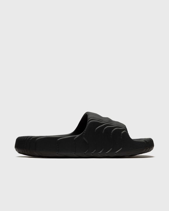 ADILETTE 22