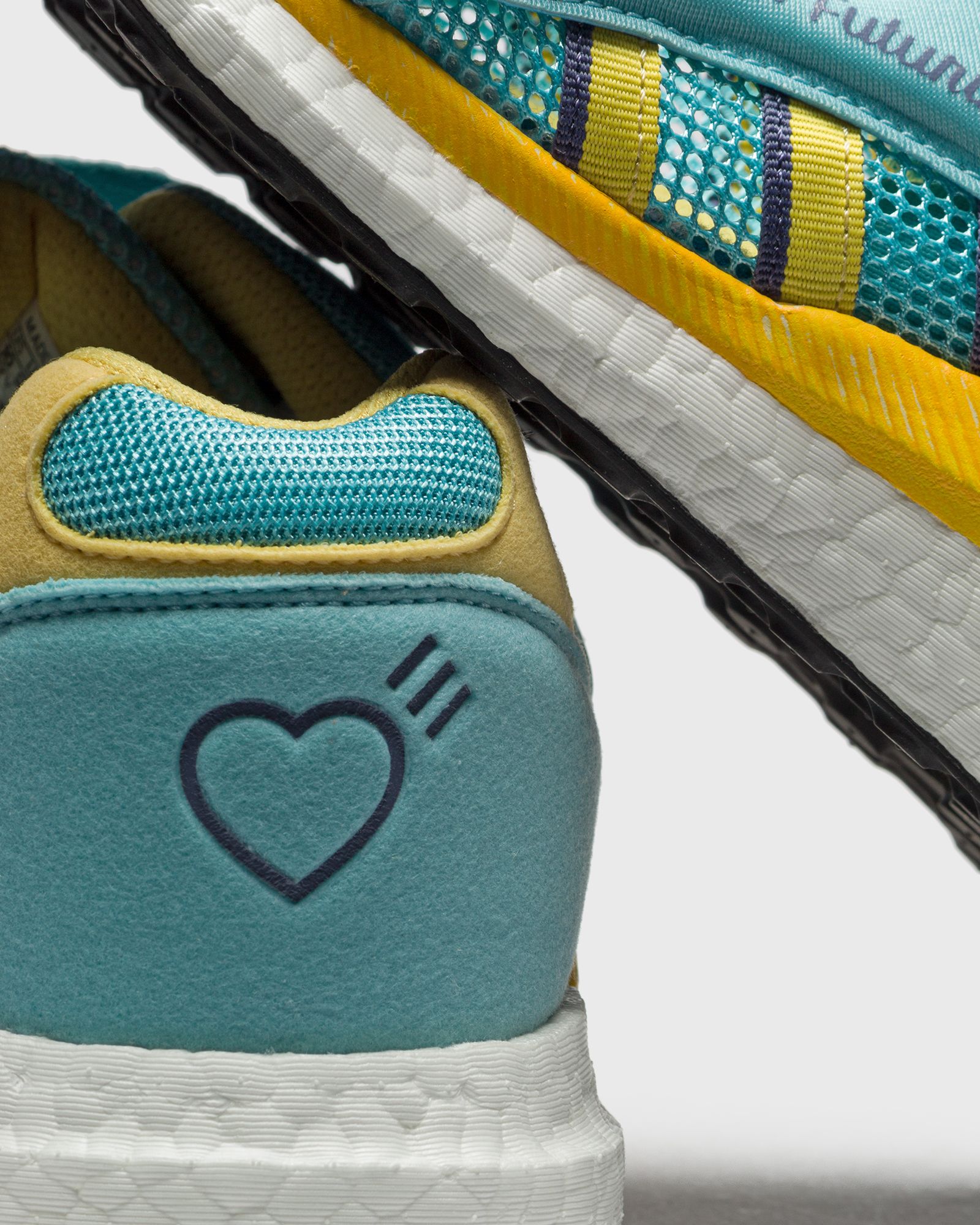 ADIDAS x HUMAN MADE EQT RACING