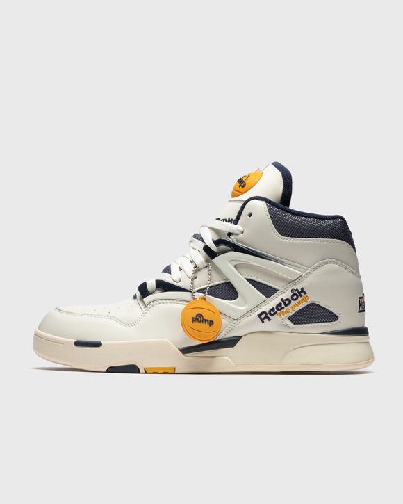 Reebok pump store omni zone white