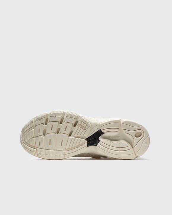 adidas ASTIR W