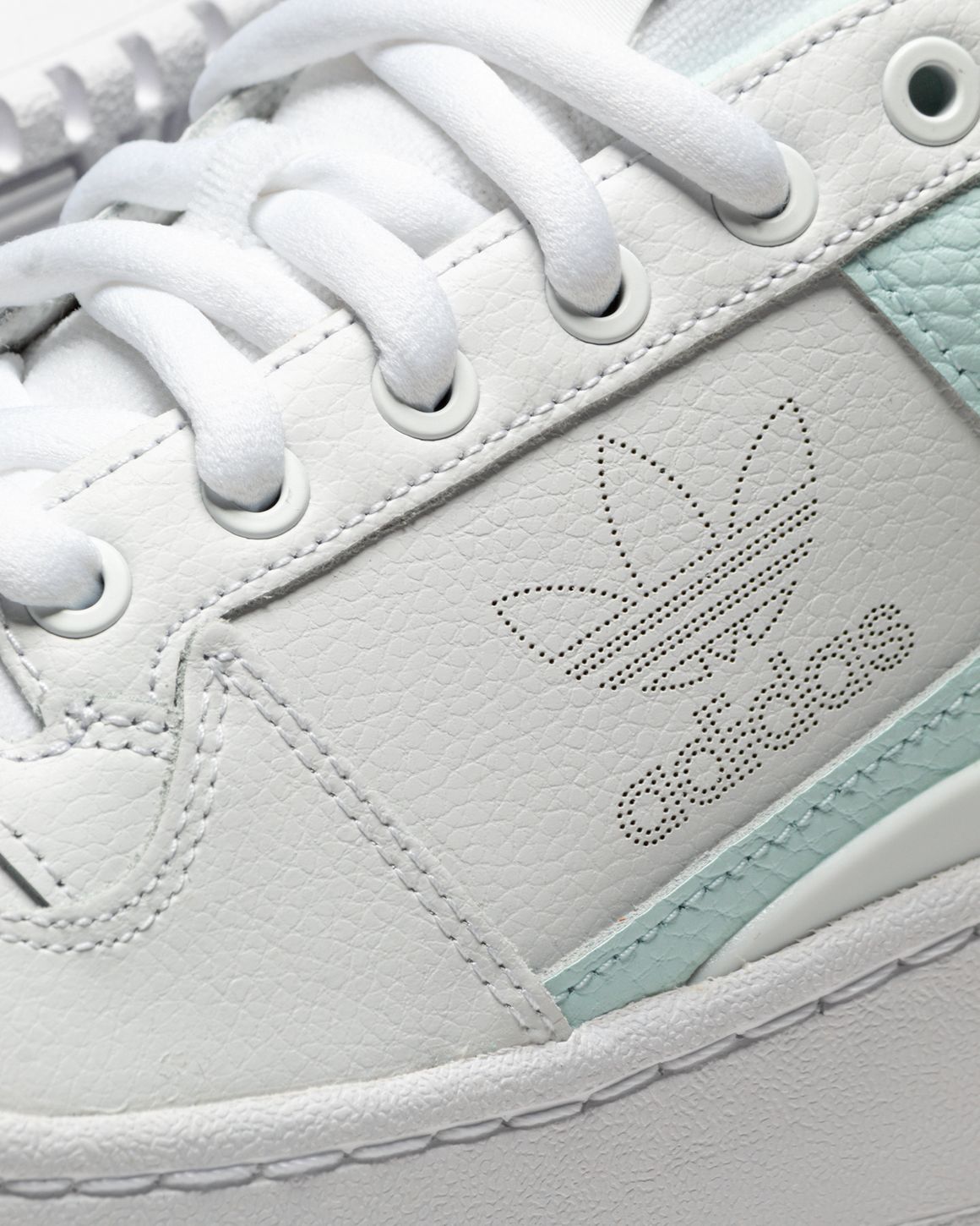 ◆adidas◆ アディダス FORUM BOLD J IF1172 FTWR/NIGH/BRIG Kids Shoes - Forum Bold Shoes Kids - White | adidas Bahrain