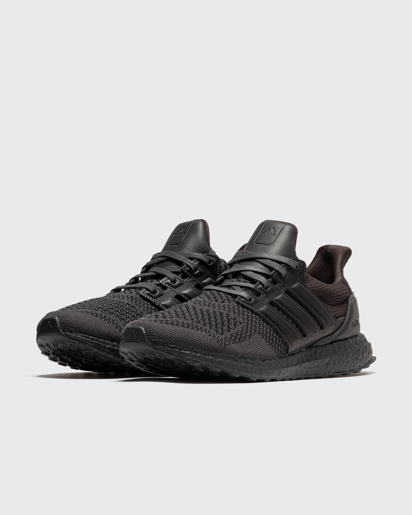 ULTRABOOST 1.0