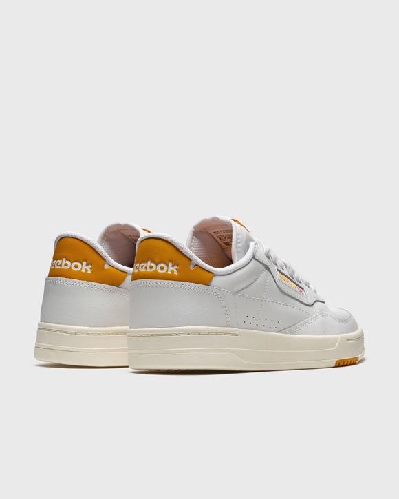 REEBOK★COURT PEAK★兼用★CLOUD WHITE/CHALK/BRIGHT OCHRE Reebok COURT PEAK White | BSTN Store