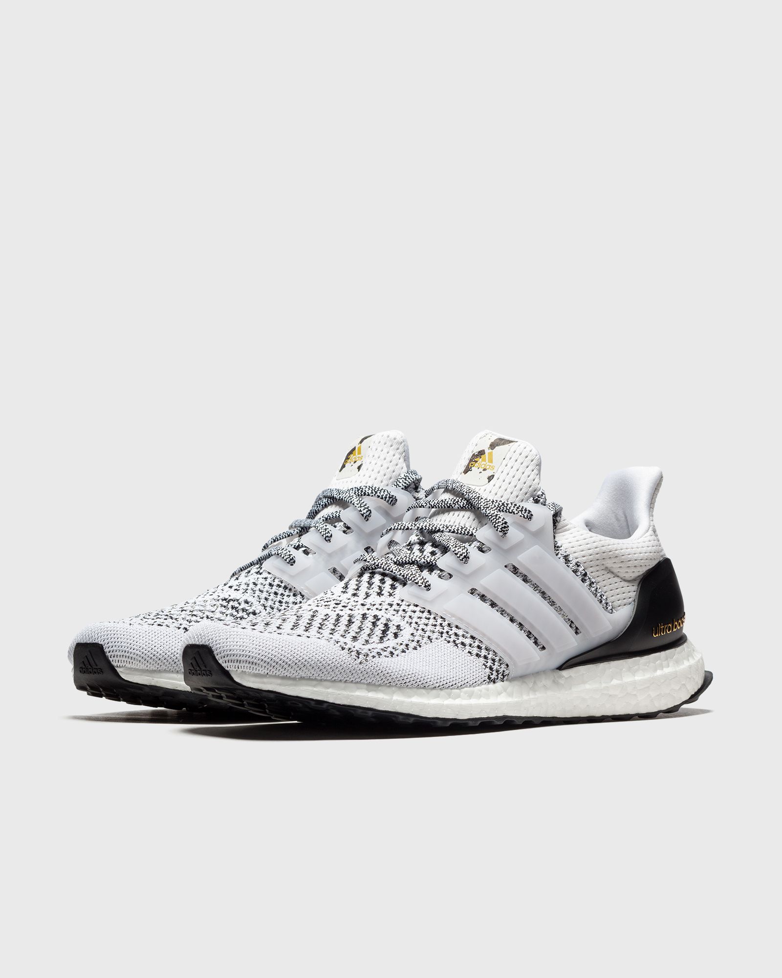 ULTRABOOST 1.0 DNA