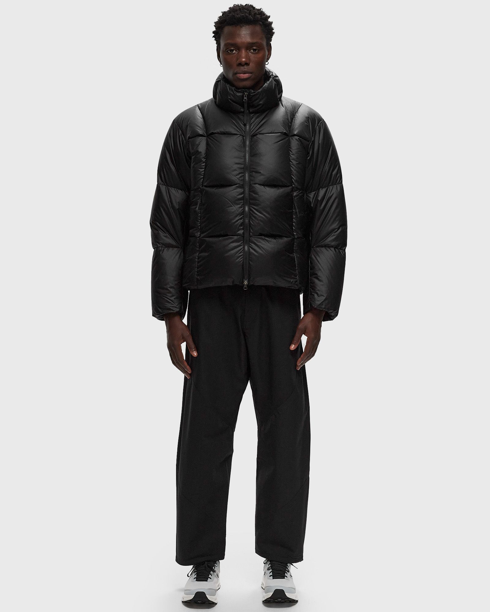 Three-Dimensional Down Jacket