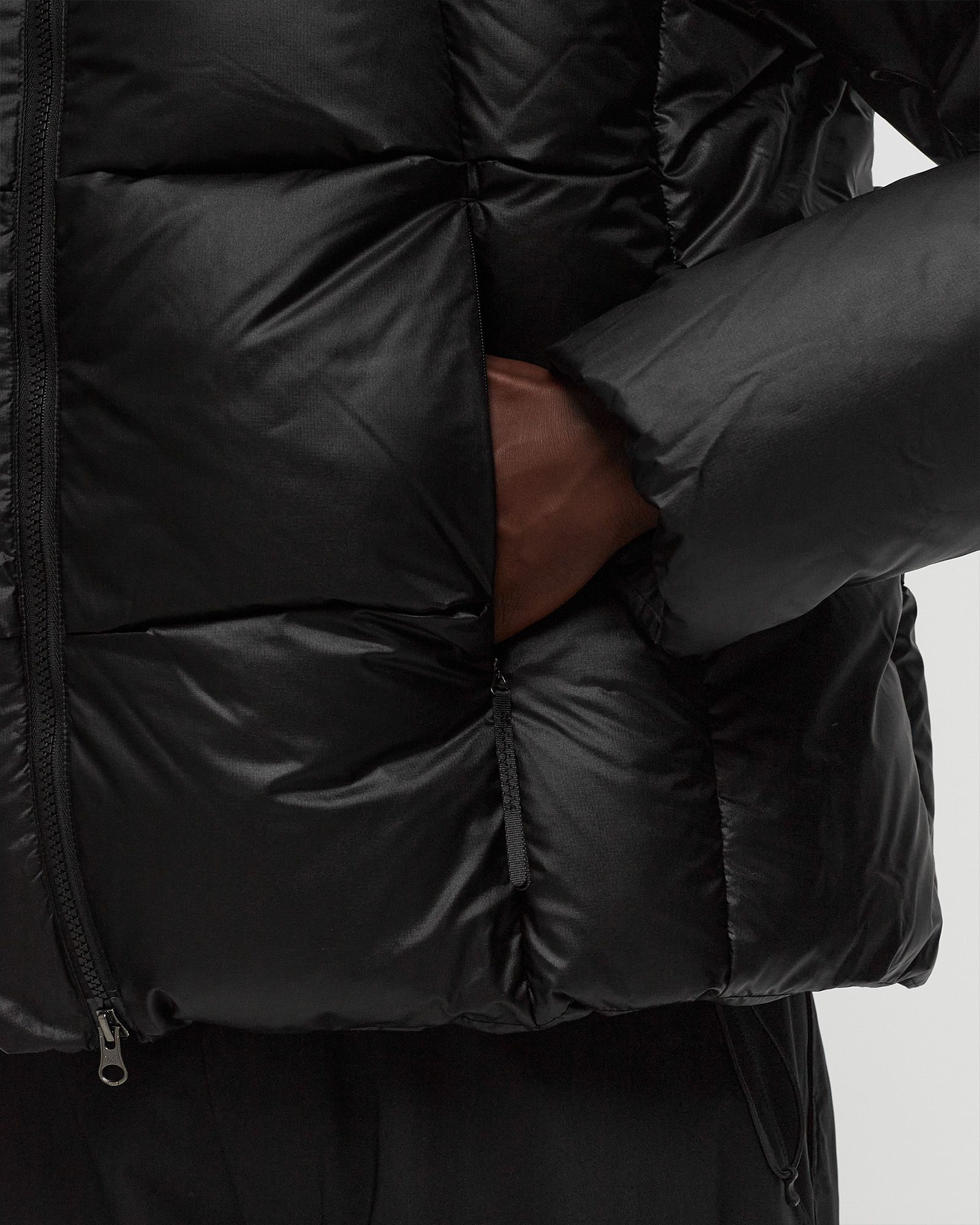 Three-Dimensional Down Jacket