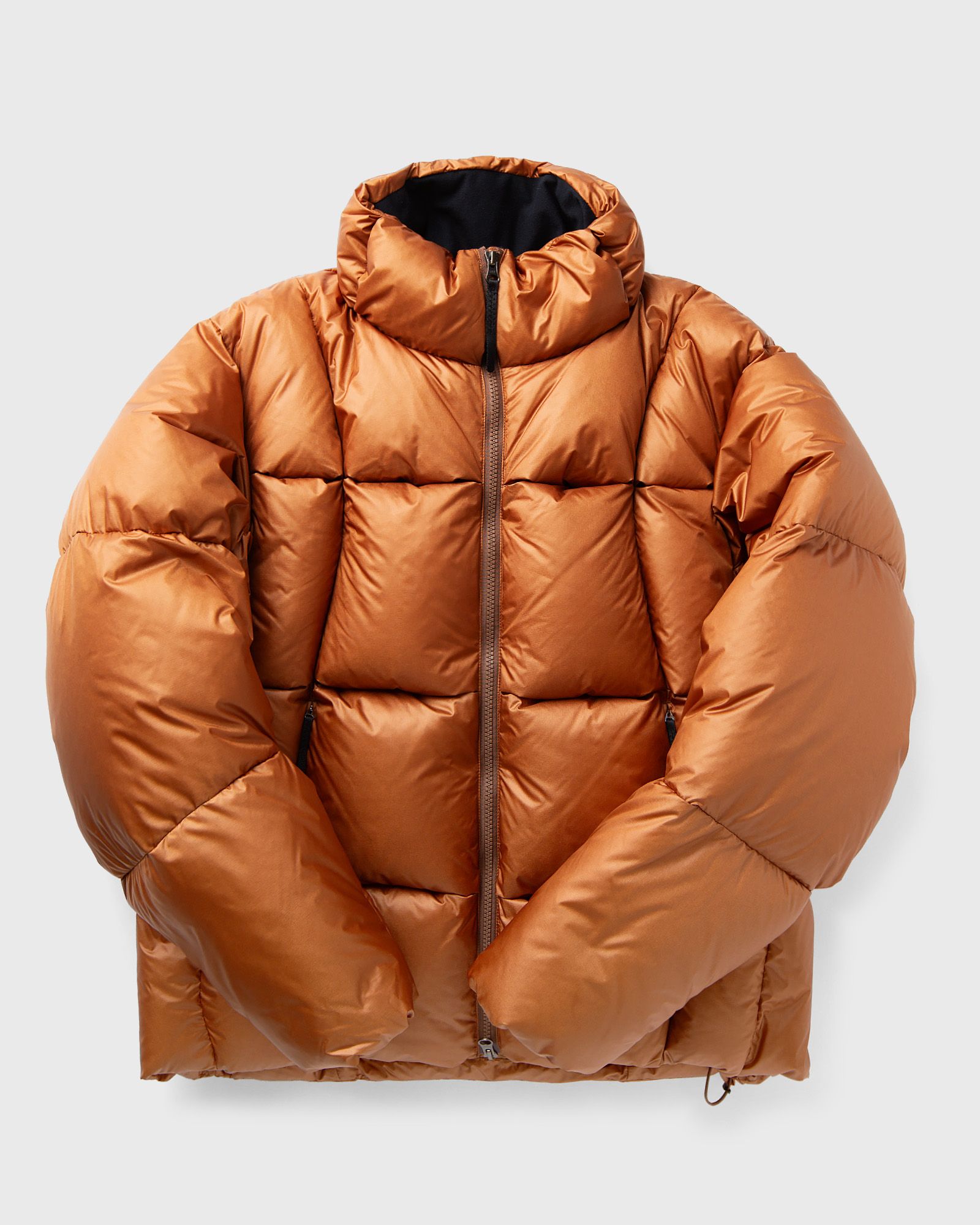 Three-Dimensional Down Jacket