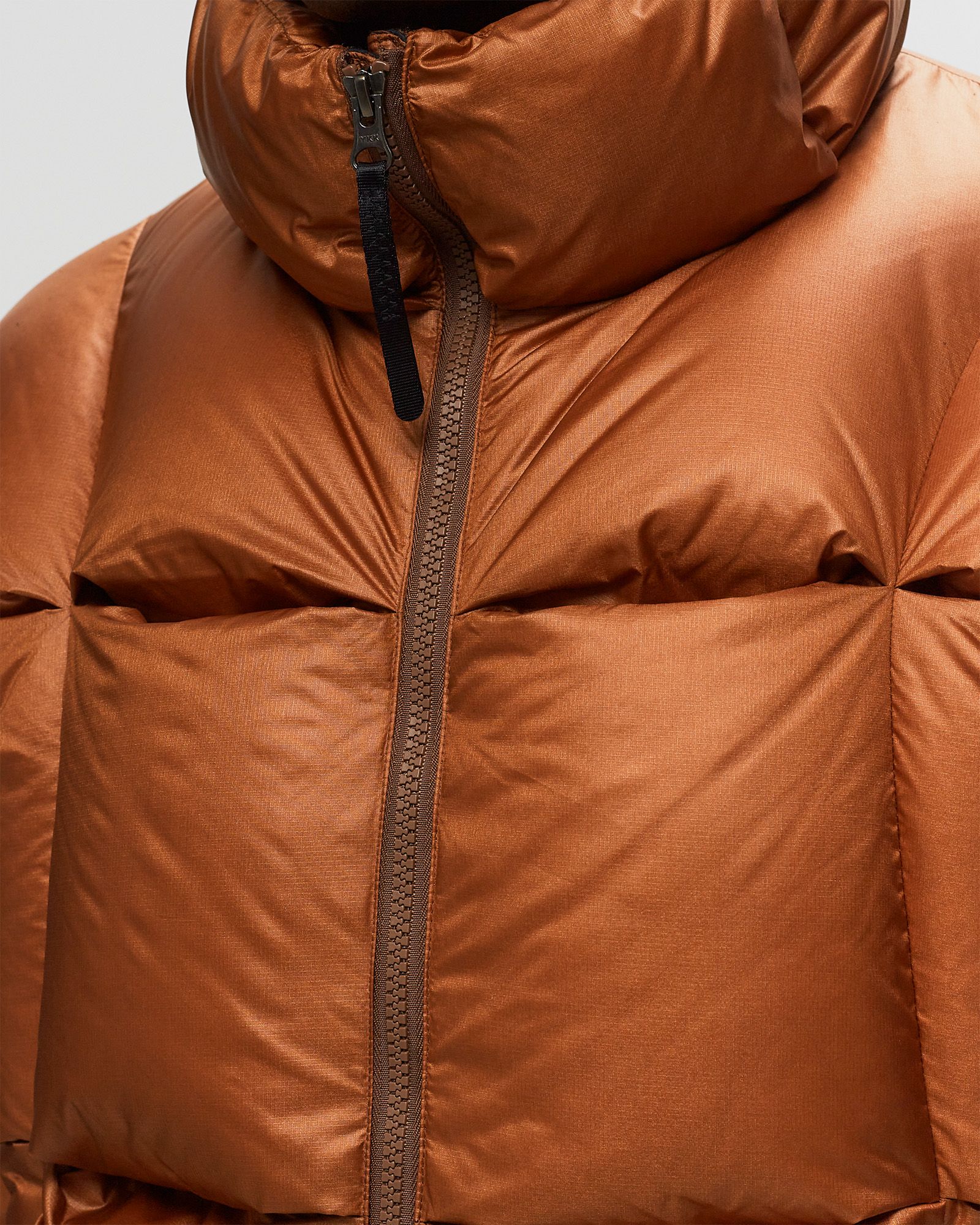 Three-Dimensional Down Jacket