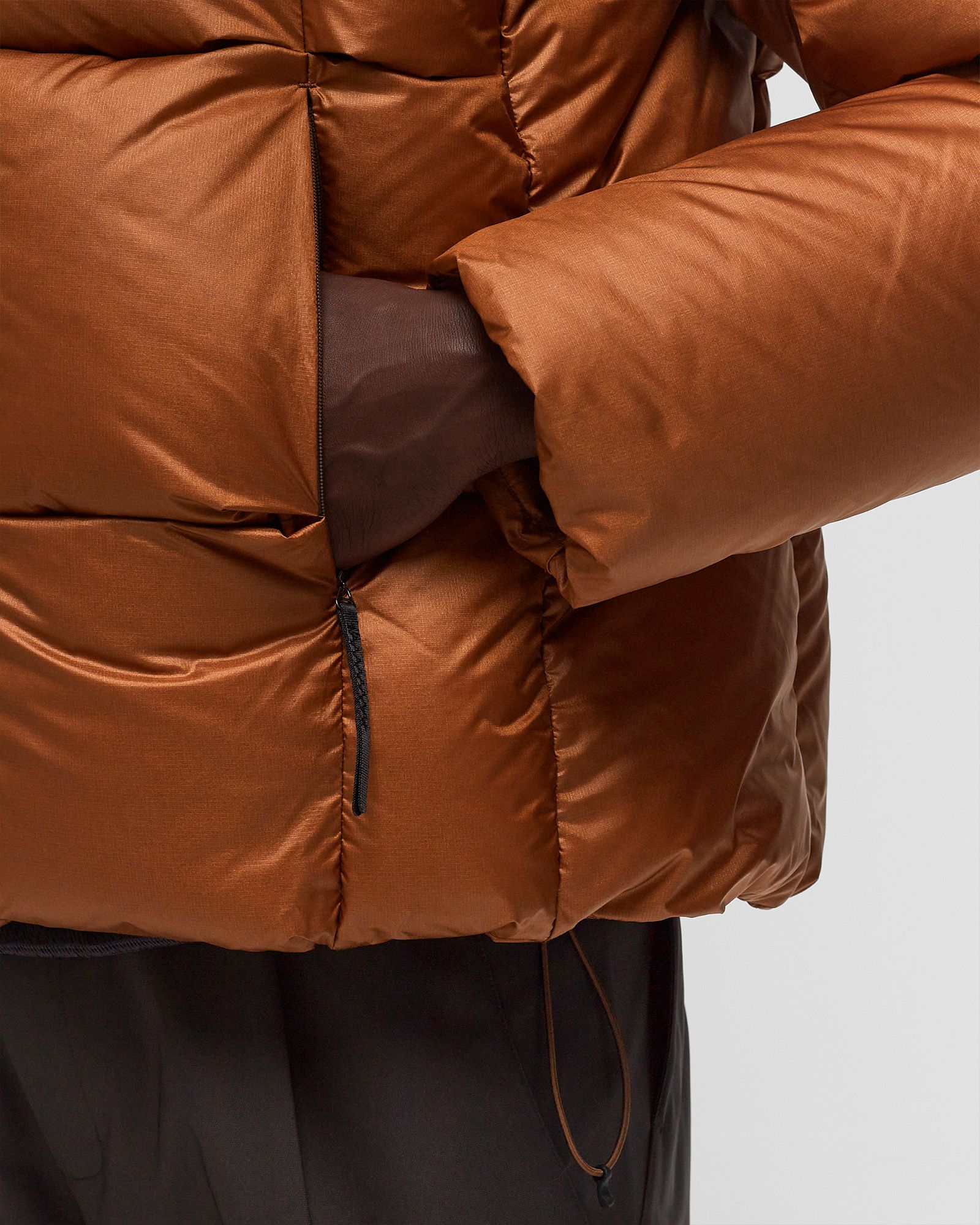 Three-Dimensional Down Jacket