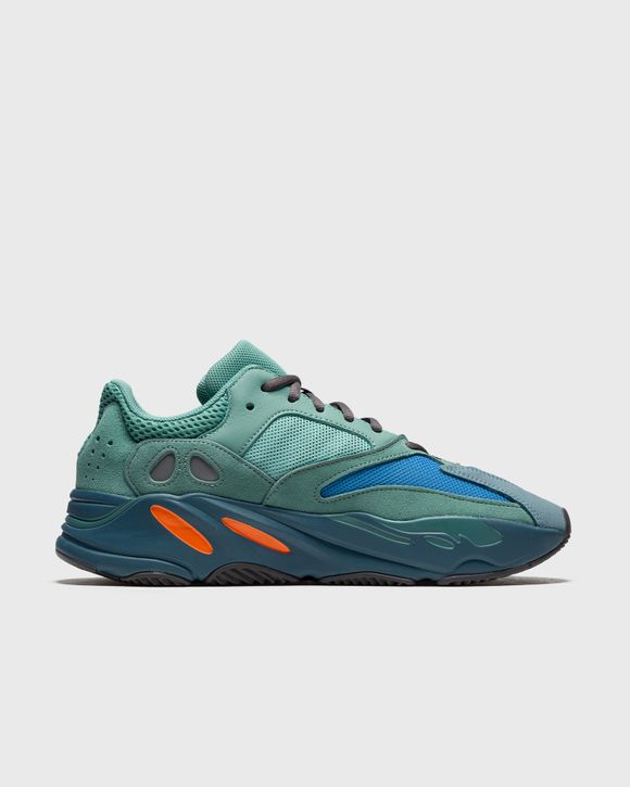 Bstn store yeezy 700