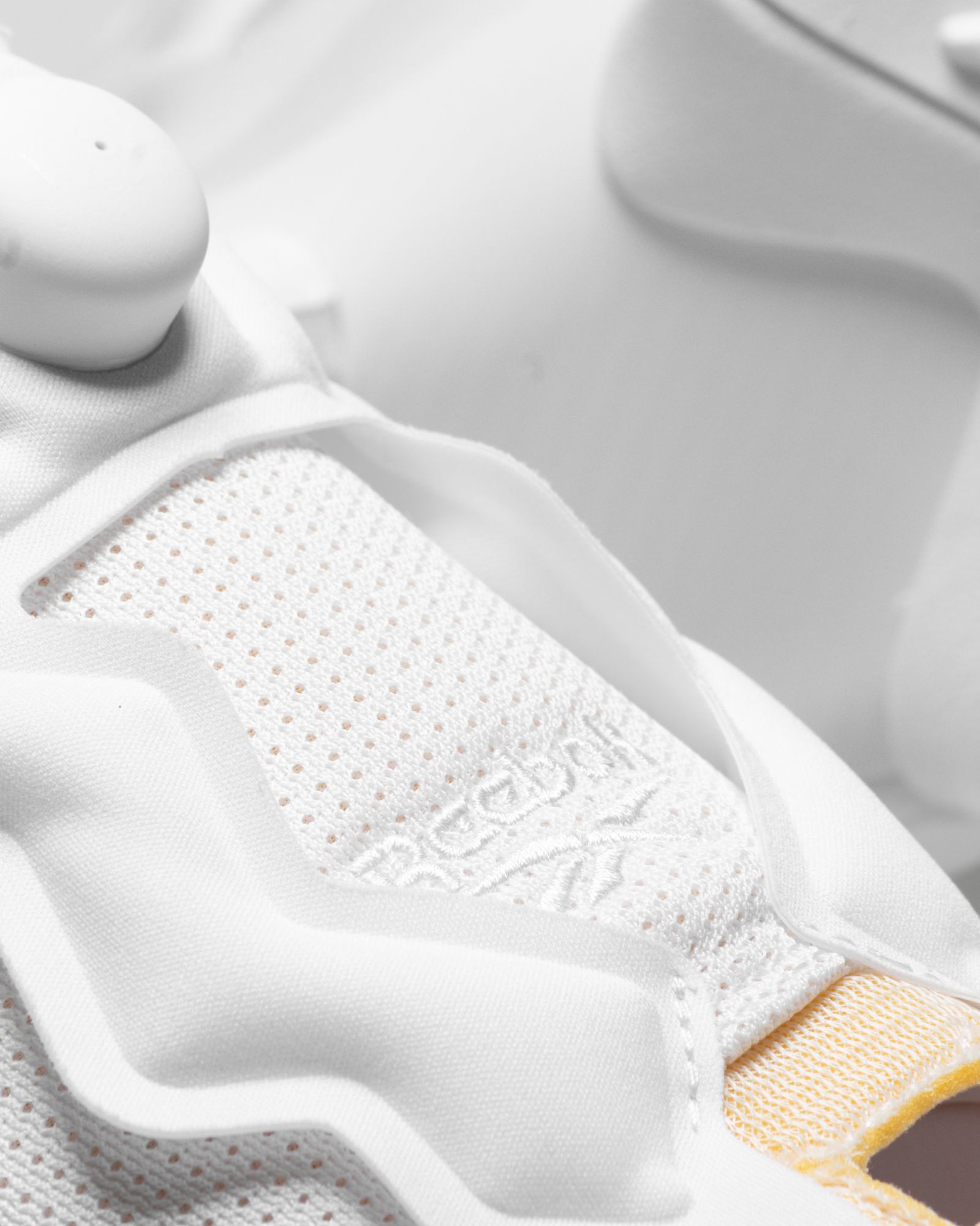 REEBOK X MM PROJECT 0 IF MEMORY OF