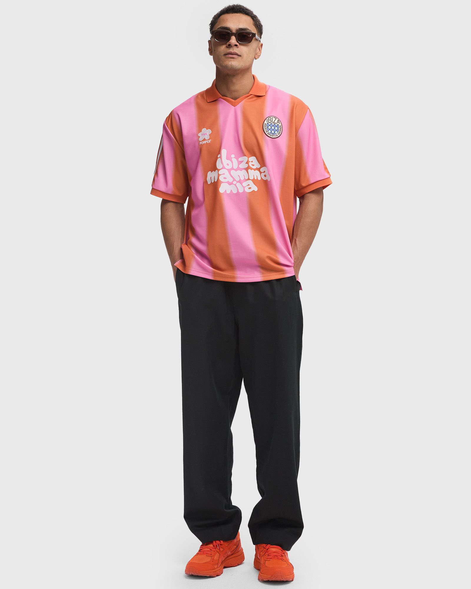 STRIPES FOOTBALL KIT