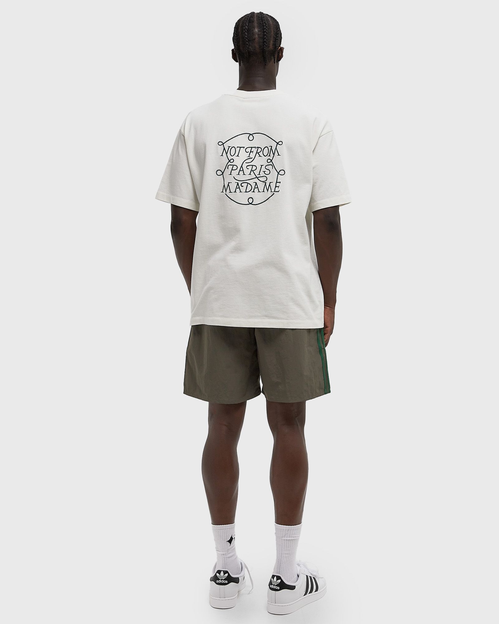 Le Tee Slogan Tresses