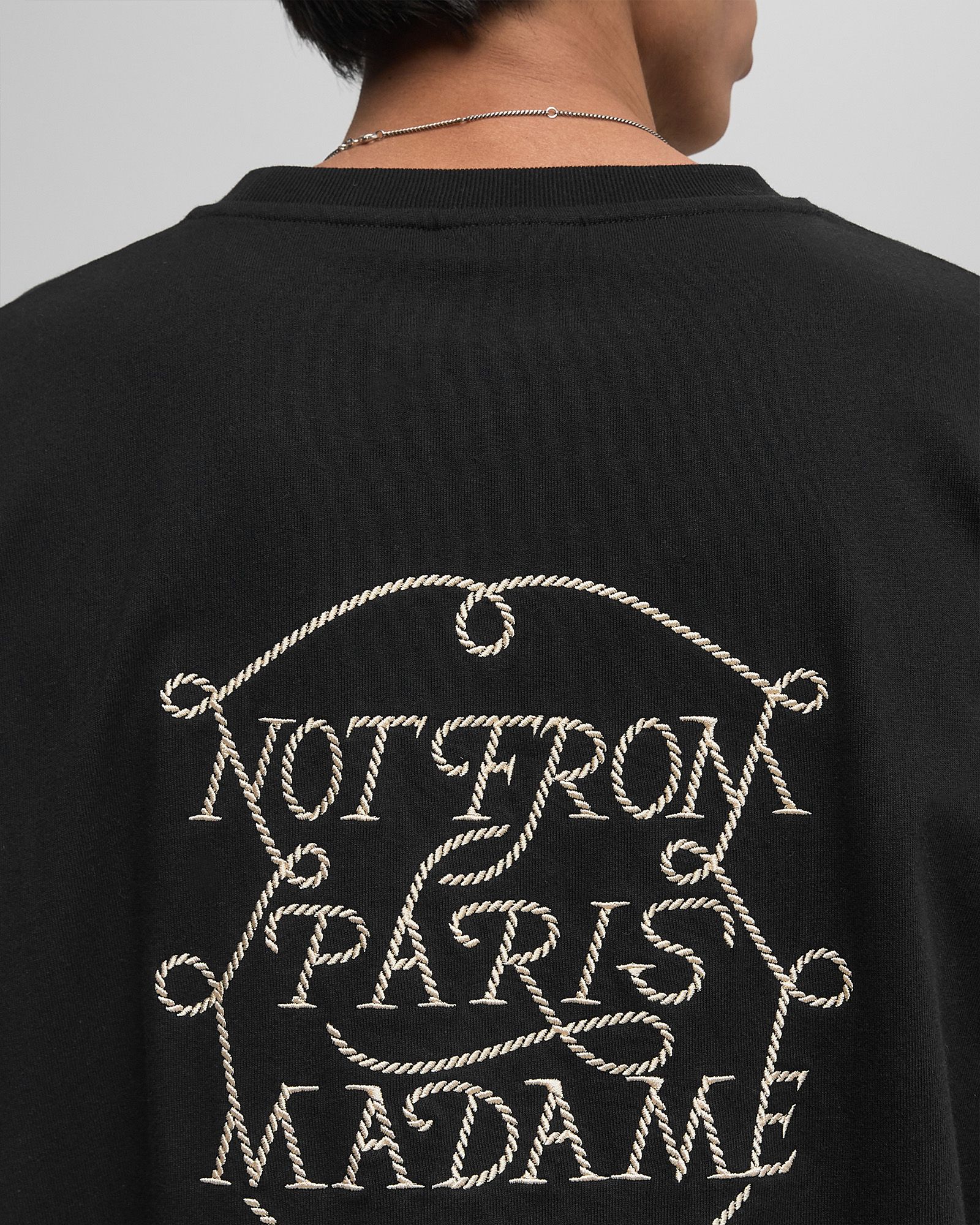 Le Tee Slogan Tresses